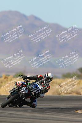 media/Dec-06-2024-CVMA Friday Practice (Fri) [[e1d1c5d4fc]]/4-Group 4 and Trackday/Session 4 (Turn 16)/